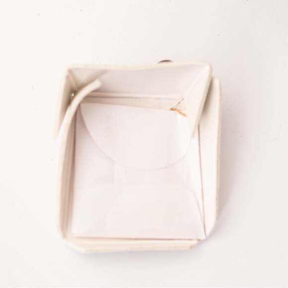 Minimalist floating pearl necklace chocolate pearl 14K choker chain necklace - Picture 15 of 16